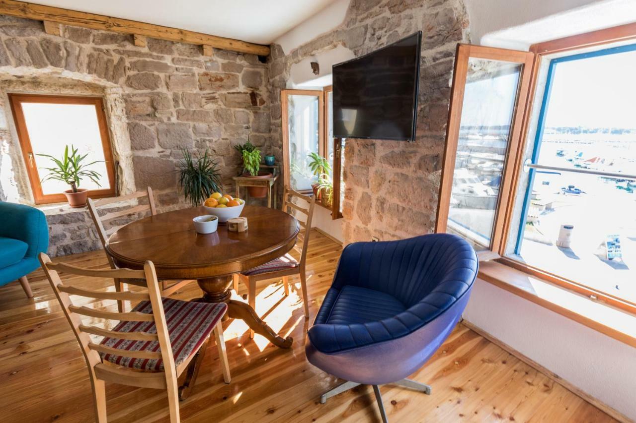 Ferienwohnung Old House Vodice Exterior foto